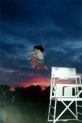 nantucket-lifeguard-chair-girl-jump